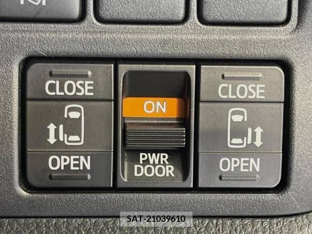 Toyota VOXY 2020-11 370472-5