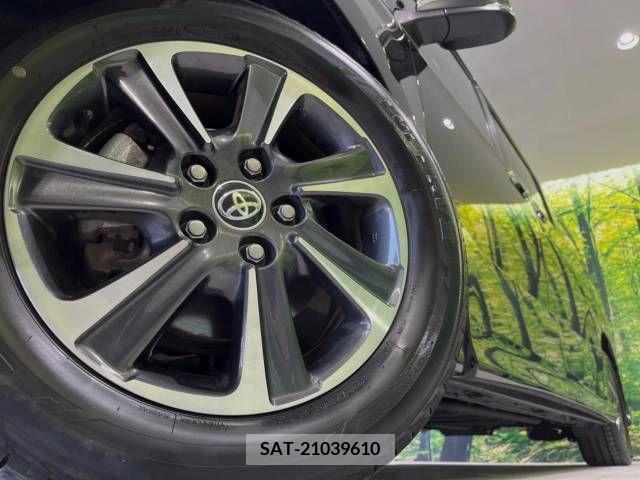 Toyota VOXY 2020-11 370472-13