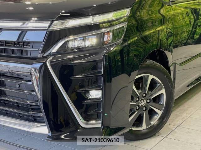 Toyota VOXY 2020-11 370472-12