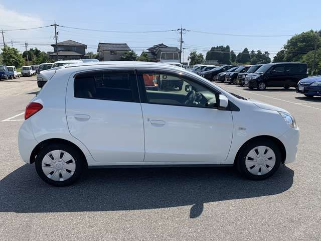 Mitsubishi MIRAGE HATCHBACK 2014-02 4574-7