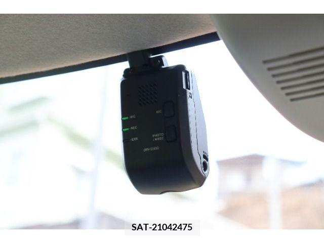 Honda N BOX 2023-10 307513-3