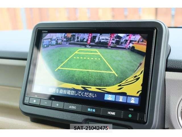 Honda N BOX 2023-10 307513-2