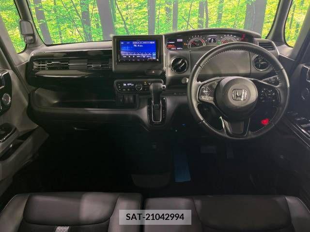 Honda N BOX CUSTOM 2021-11 343857-1