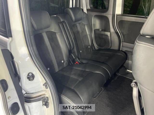 Honda N BOX CUSTOM 2021-11 343857-9