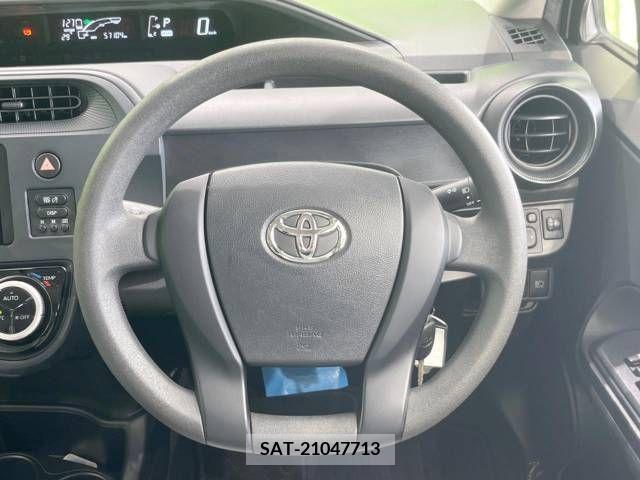 Toyota AQUA 2019-04 314087-11