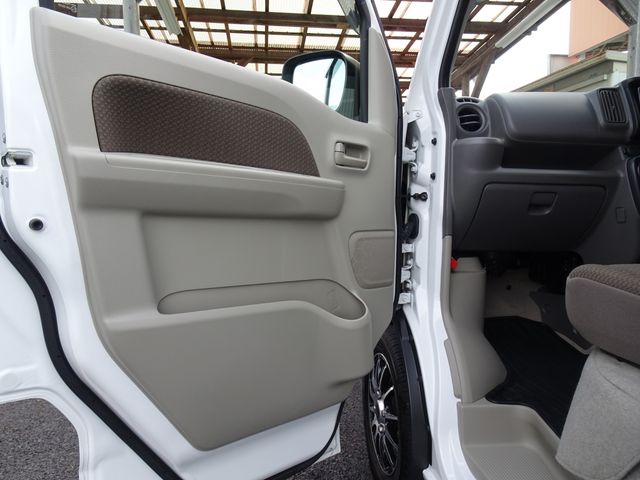 Nissan CLIPPER 2022-06 195469-27