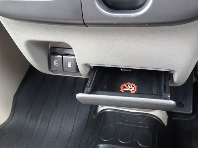 Nissan CLIPPER 2022-06 195469-19
