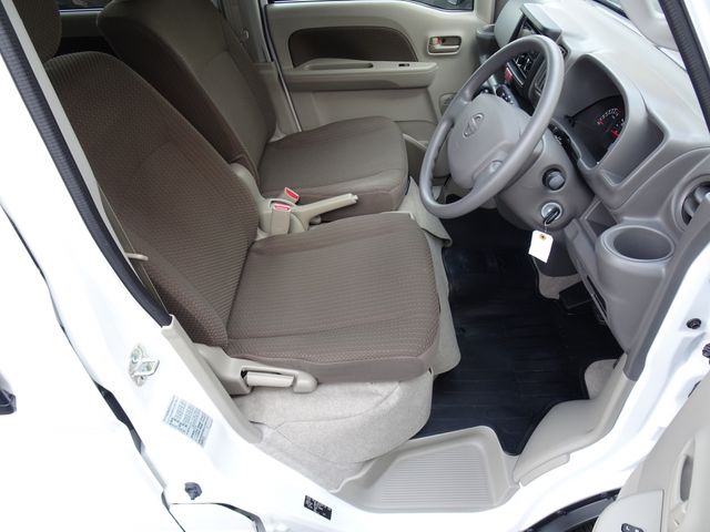 Nissan CLIPPER 2022-06 195469-21