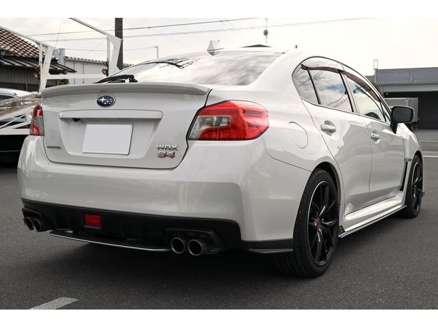 Subaru WRX S4 2015-03 23705-3