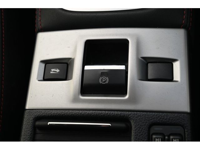 Subaru WRX S4 2015-03 23705-21