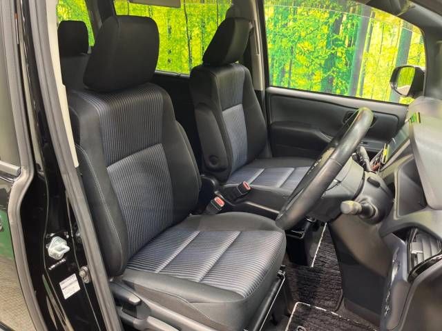Toyota VOXY 2016-09 183309-8