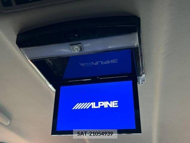 Toyota VELLFIRE 2012-05 287889-3