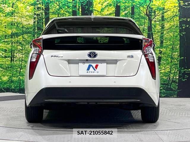 Toyota PRIUS 2017-05 217333-15