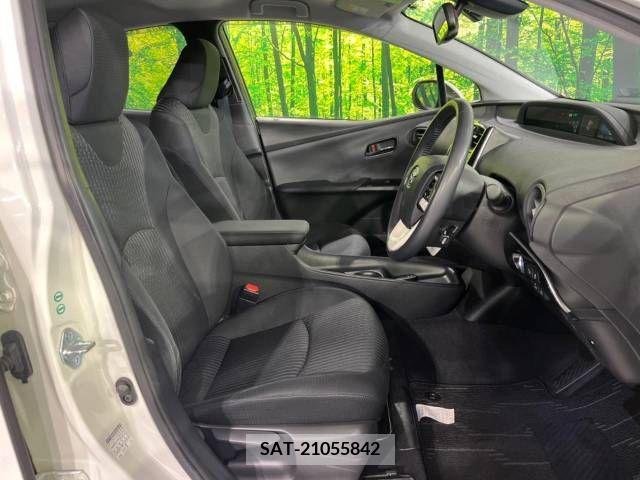 Toyota PRIUS 2017-05 217333-8