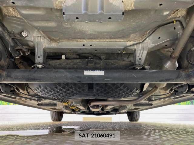 Toyota TANK 2018-08 336285-19