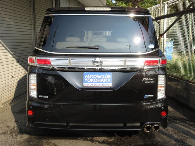 Nissan ELGRAND 2010-10 8023-28
