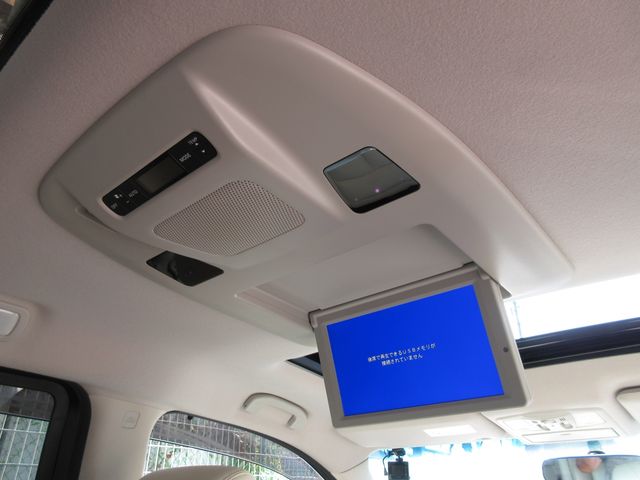 Nissan ELGRAND 2010-10 8023-17