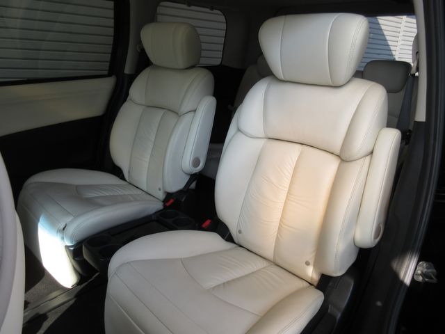 Nissan ELGRAND 2010-10 8023-13