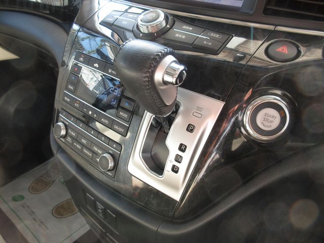 Nissan ELGRAND 2010-10 8023-21