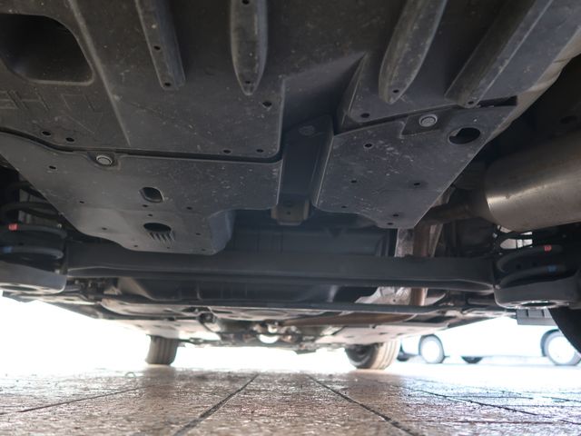 Toyota AURIS 2013-12 23677-18