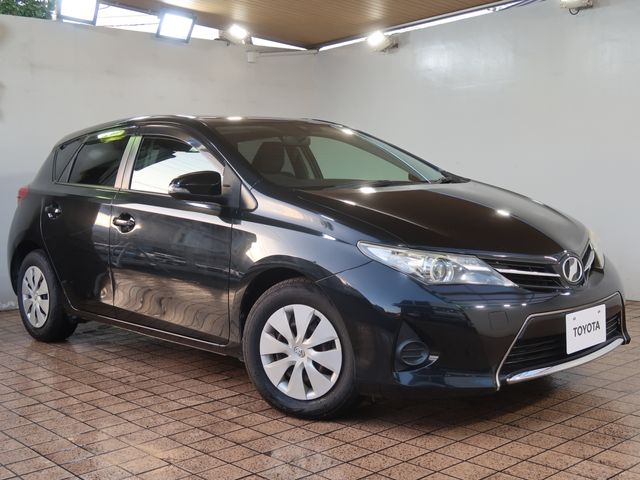 Toyota AURIS 2013-12 23677-0