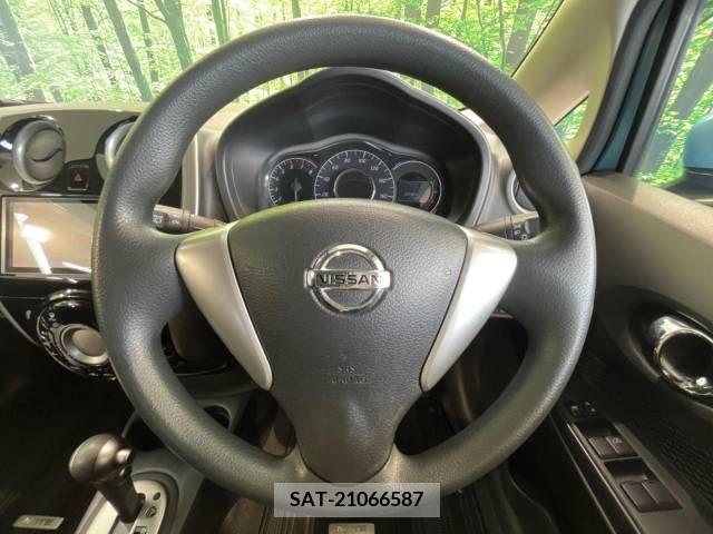 Nissan NOTE 2015-09 365354-11