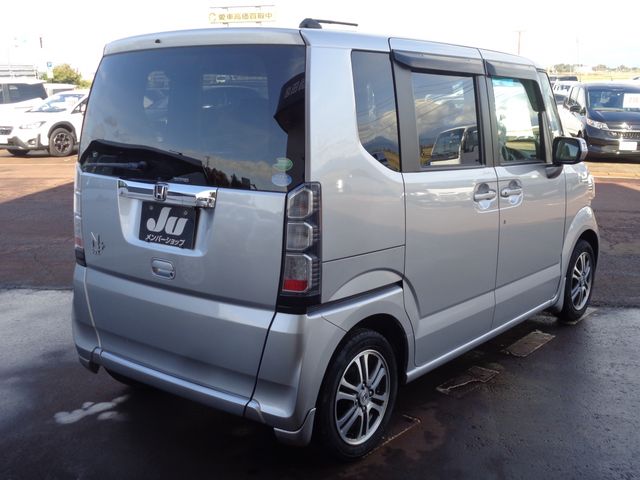 Honda N BOX 2014-10 185927-2