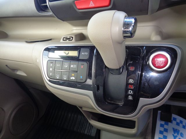 Honda N BOX 2014-10 185927-16