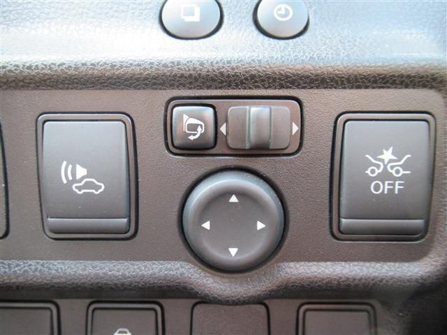 Nissan NOTE 2019-05 12076-14