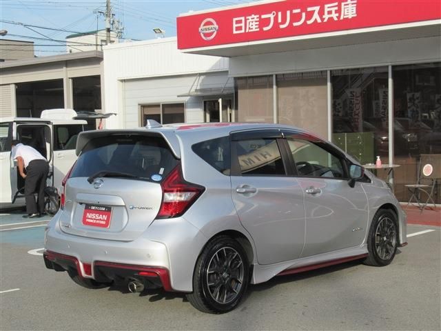 Nissan NOTE 2019-05 12076-2