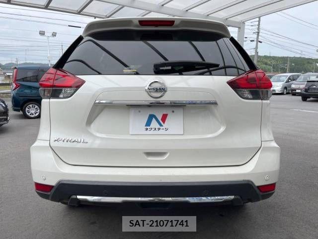 Nissan X-TRAIL 2017-09 314813-17