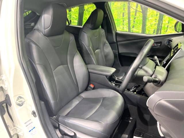 Toyota PRIUS 2018-06 21104-8