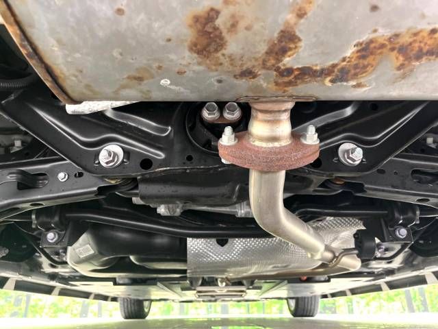Toyota PRIUS 2018-06 21104-19