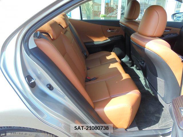 Lexus HS 2016-07 233344-11