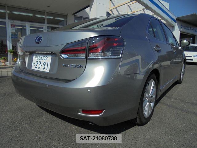 Lexus HS 2016-07 233344-3