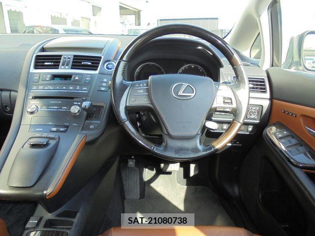 Lexus HS 2016-07 233344-17