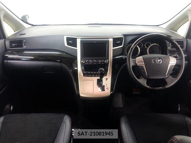 Toyota VELLFIRE 2014-04 206879-1