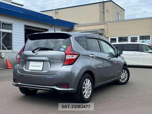 Nissan NOTE 2019-09 305502-1