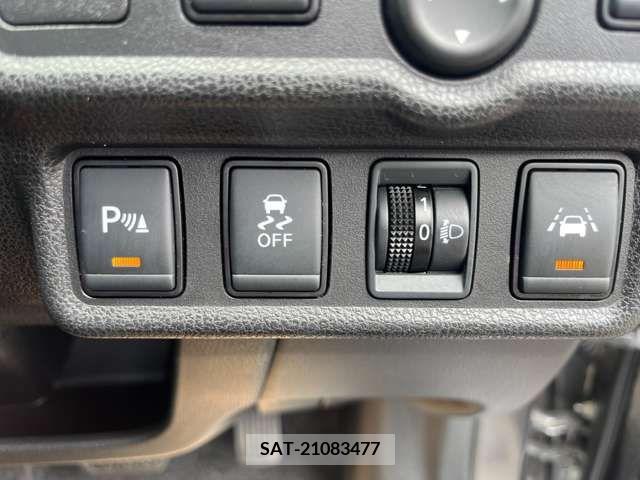 Nissan NOTE 2019-09 305502-4