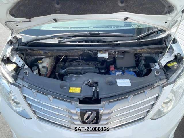 Toyota ALPHARD 2011-08 389044-18