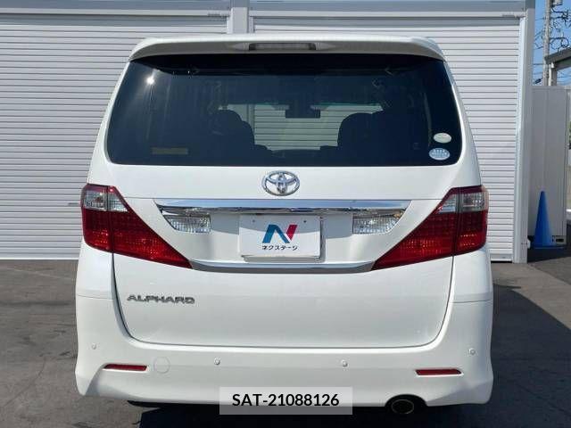 Toyota ALPHARD 2011-08 389044-15