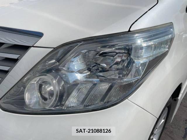 Toyota ALPHARD 2011-08 389044-12