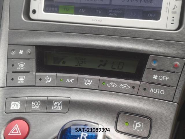 Toyota PRIUS 2013-07 351440-18