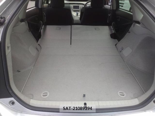 Toyota PRIUS 2013-07 351440-26