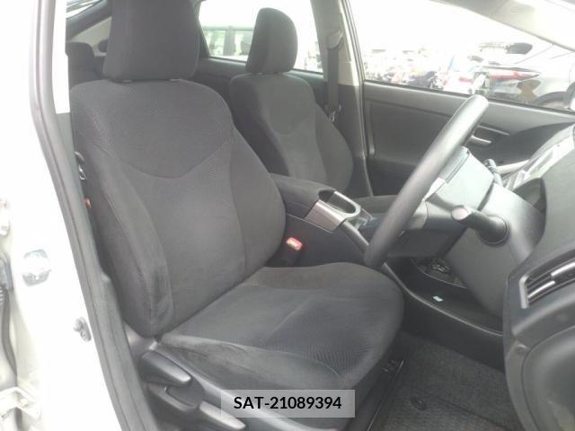 Toyota PRIUS 2013-07 351440-20