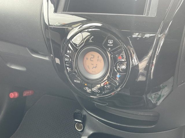 Nissan NOTE 2018-03 17180-20