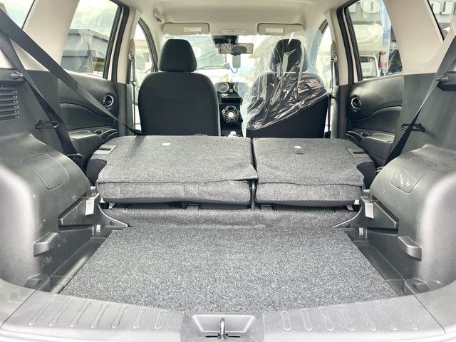 Nissan NOTE 2018-03 17180-11