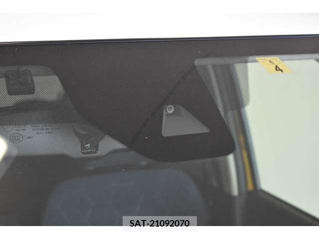 Mitsubishi EK X 2022-04 203588-4