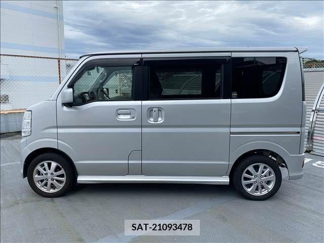 Suzuki EVERY WAGON 2017-07 338383-26