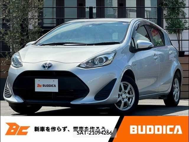 Toyota AQUA 2017-12 346307-0